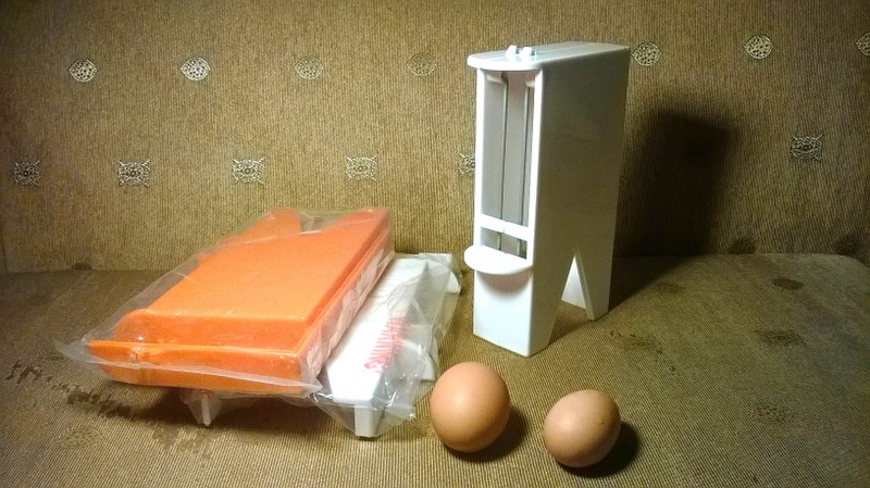 (3) Sparrowstop Chicken Feeder